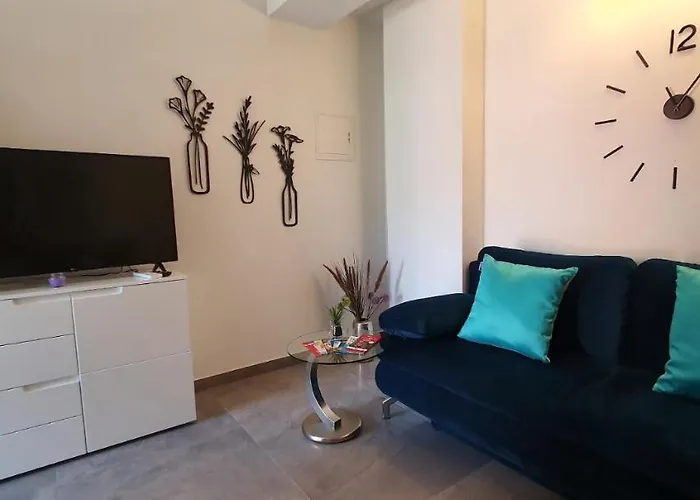 Juli No 2 Lejlighed *